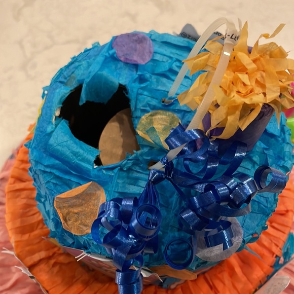 Birthday Cake Pull-String Piñata - Pusheen Themed - Picture 13 of 17